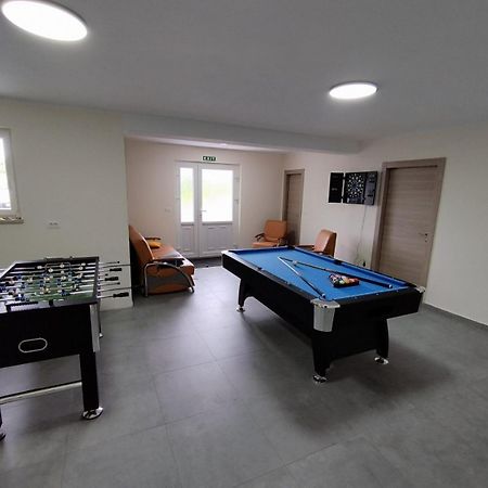 Holiday House Leana Pazin Exterior foto
